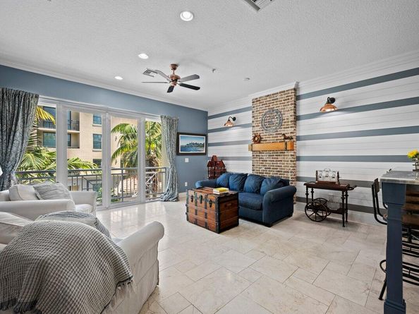 12 SE 1st Avenue 302, Delray Beach FL 33444