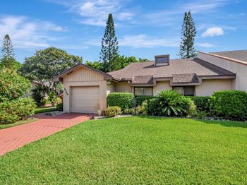 6749 Versailles Court