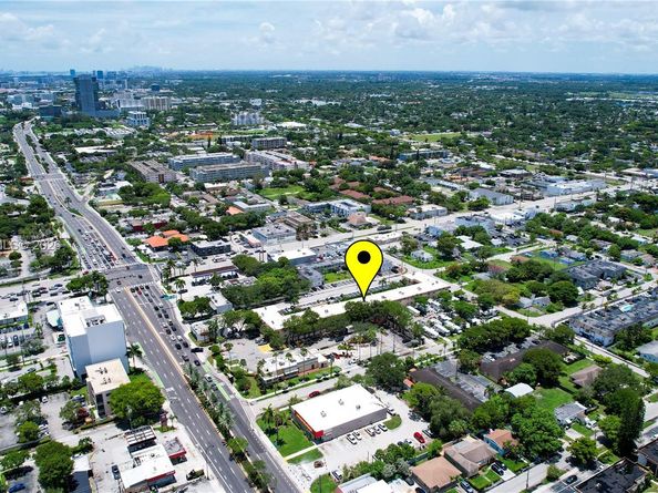 421 NE 1st Street 101, Hallandale Beach FL 33009