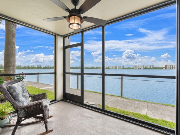 116 Lake Emerald Drive 101, Oakland Park FL 33309
