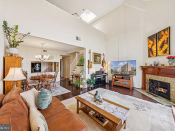 1301 N Courthouse Road N