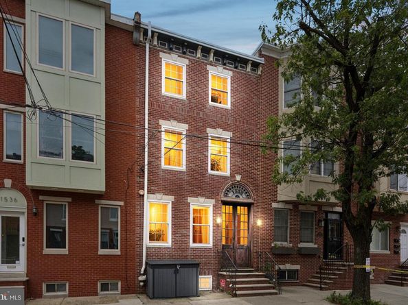 1538 Christian Street 2, Philadelphia PA 19146