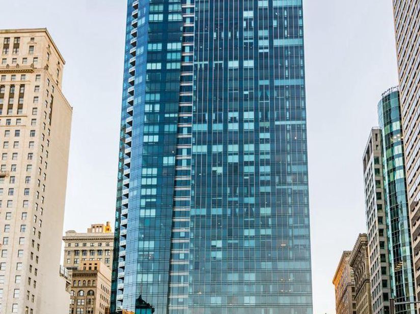 1414 S Penn Square 18G, Philadelphia PA 19102