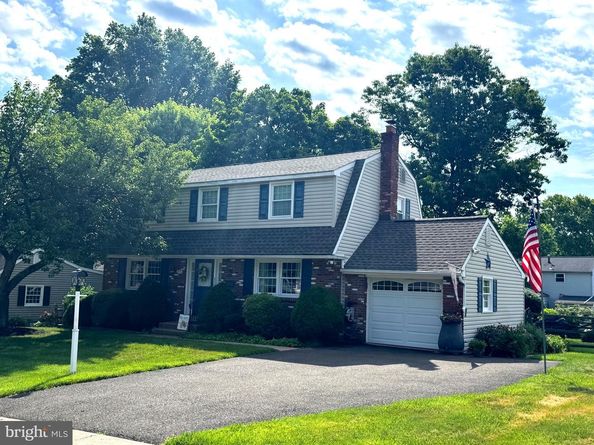 293 Norfolk Road, Warminster PA 18974