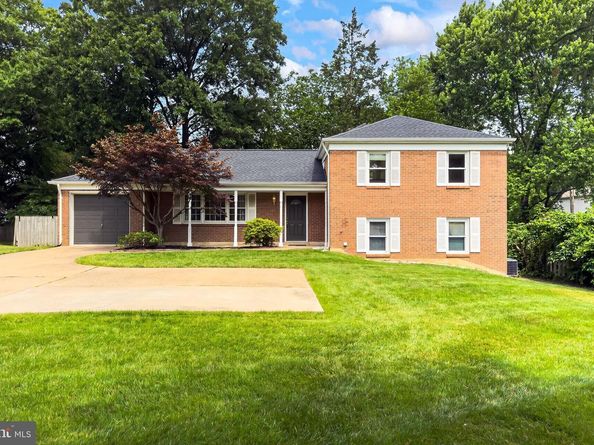 754 Barbaralynn Place, Herndon VA 20170