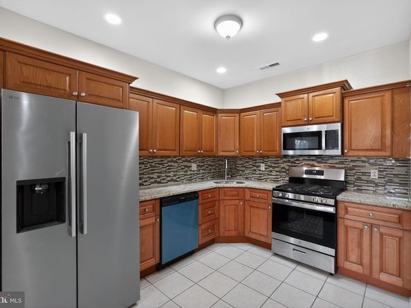 1630 Welsh Road 25D, Philadelphia PA 19115