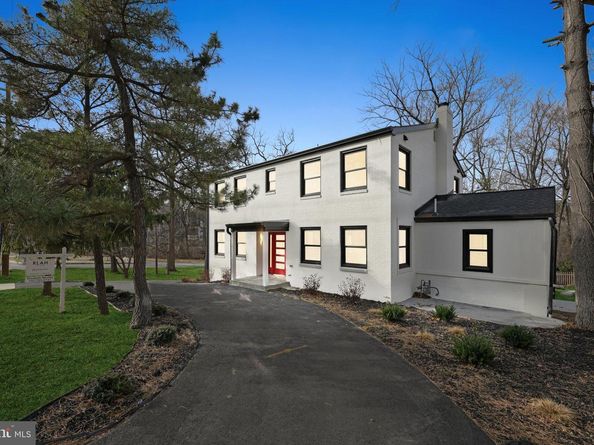 9200 Cedar Lane, Bethesda MD 20814