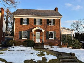 6117 Western Avenue NW