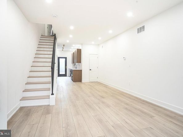 1115 Fitzgerald Street, Philadelphia PA 19148