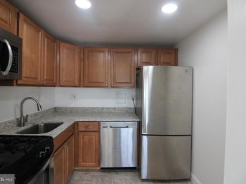 1225 Martha Custis Drive