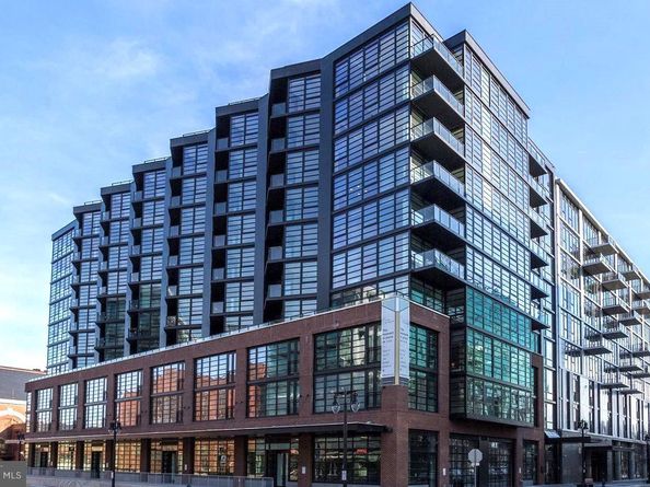 1300 4TH Street SE 402, Washington DC 20003