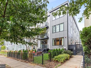 2234 11TH Street NW