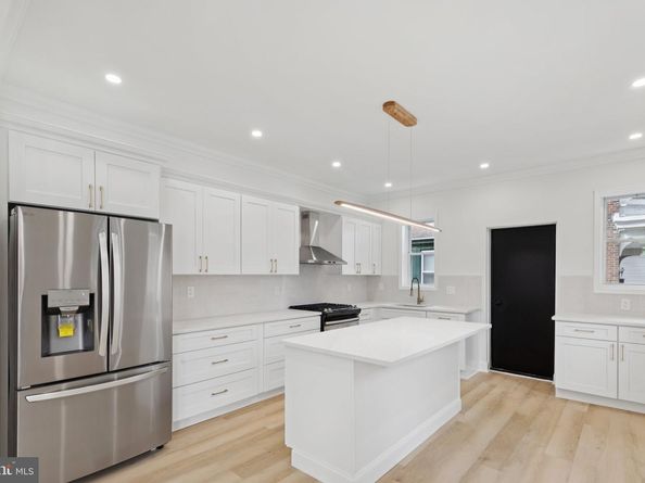 137 W Manheim Street, Philadelphia PA 19144