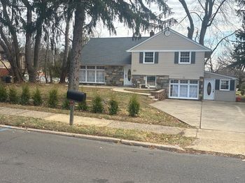 1221 Huntingdon Pike