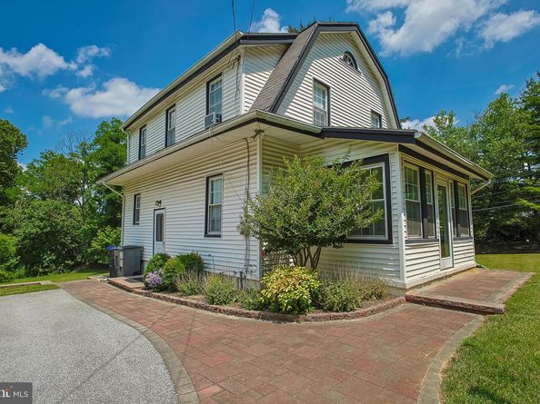 31 Old State Road, Berwyn PA 19312