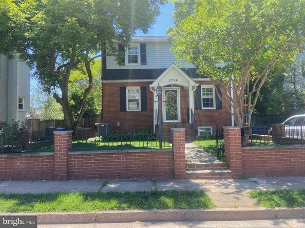 3724 2nd Street S, Arlington VA 22204