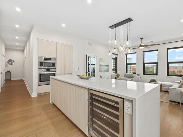 701 Swann Avenue 511, Alexandria VA 22301