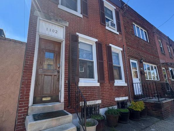 1102 Morris Street, Philadelphia PA 19148