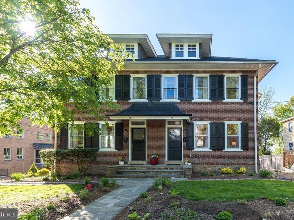 143-145 Mechanics St, Doylestown PA 18901