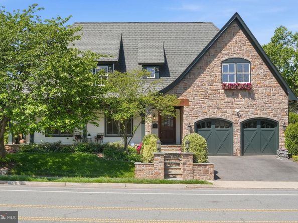 2808 John Marshall Drive, Arlington VA 22207