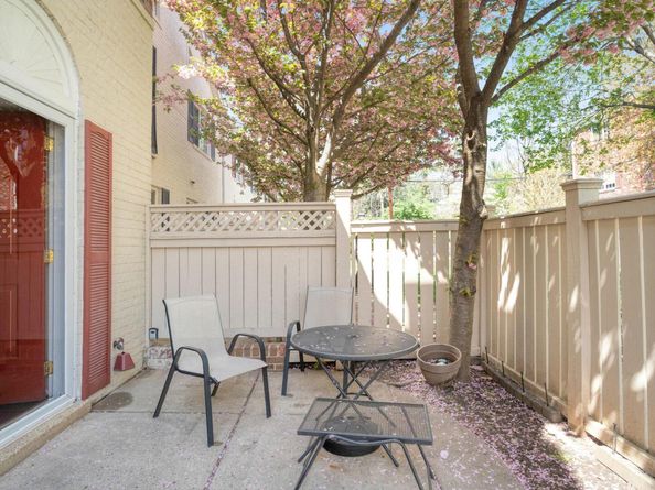 1313 N Van Dorn Street, Alexandria VA 22304