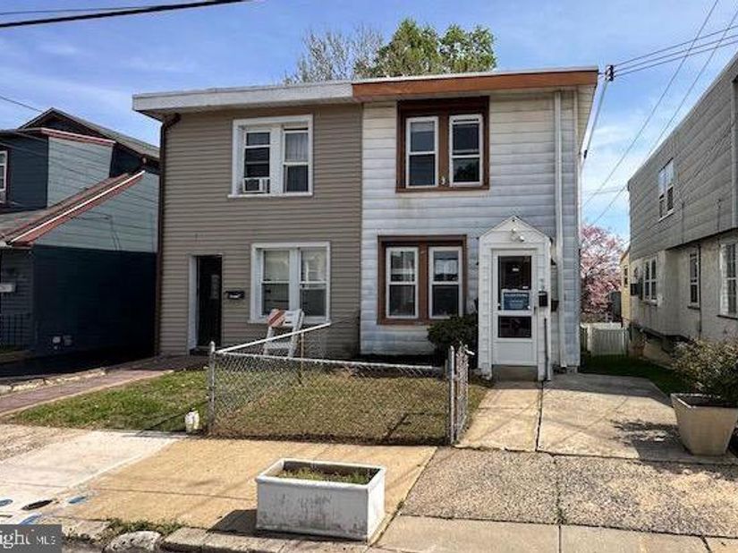 59 N Penn Street, Clifton Heights PA 19018