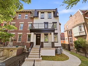 724 Rock Creek Church Road NW