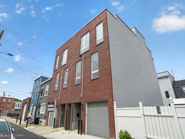 2822 Livingston Street, Philadelphia PA 19134