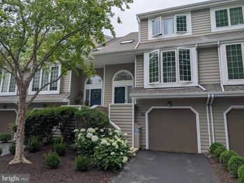 39 Cabot Drive