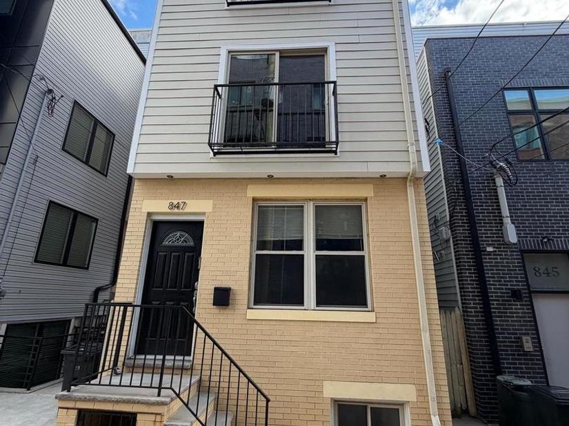 847 Cameron Street, Philadelphia PA 19130