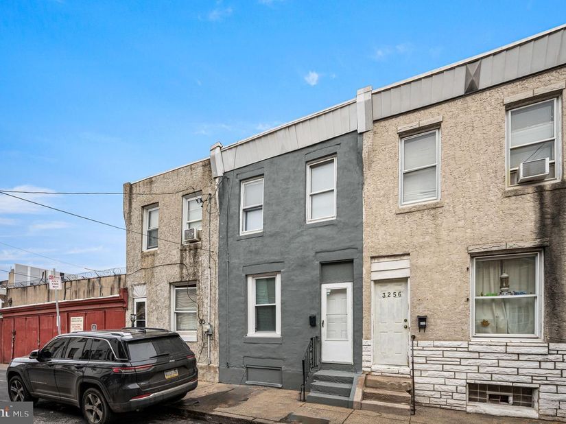 3254 Joyce Street, Philadelphia PA 19134