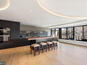 2510 Virginia Avenue NW