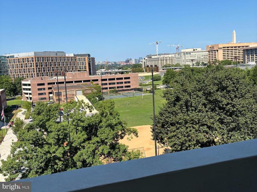 700 7TH Street SW 717, Washington DC 20024