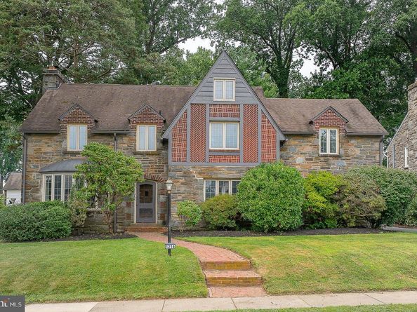 1216 Lindale Avenue, Drexel Hill PA 19026