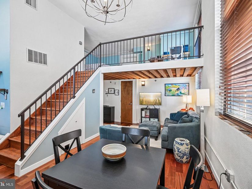 1201 Fitzwater Street 305, Philadelphia PA 19147