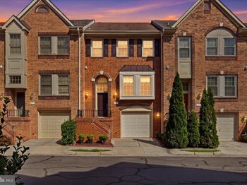 8015 Merry Oaks Court