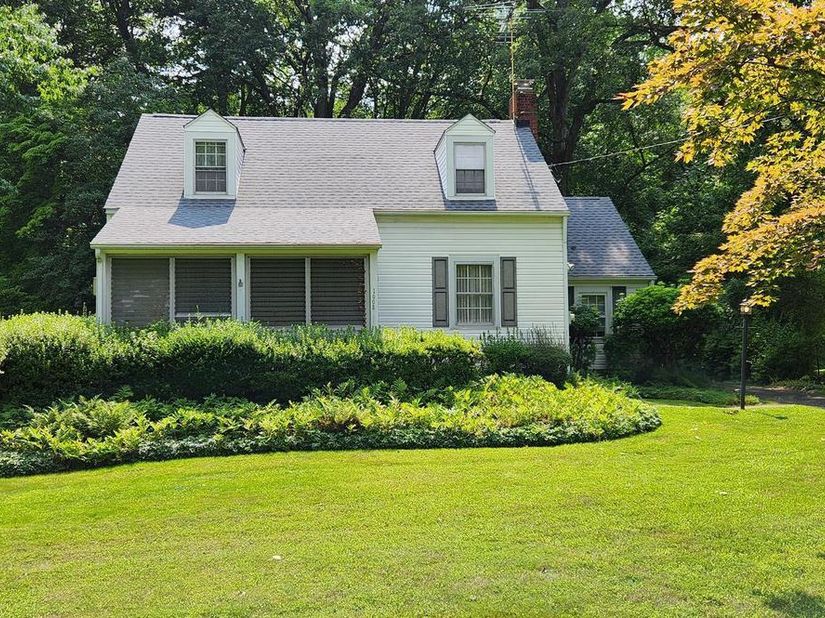1003 Wood Street, Yardley PA 19067