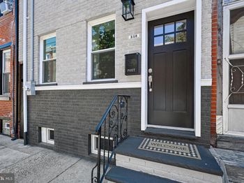 518 Greenwich Street