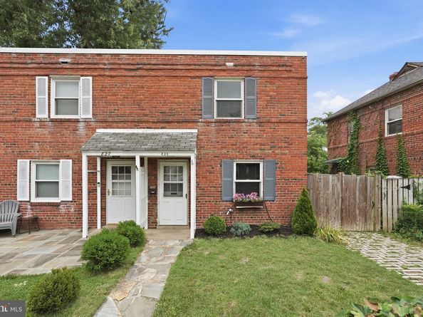 829 S Irving Street, Arlington VA 22204