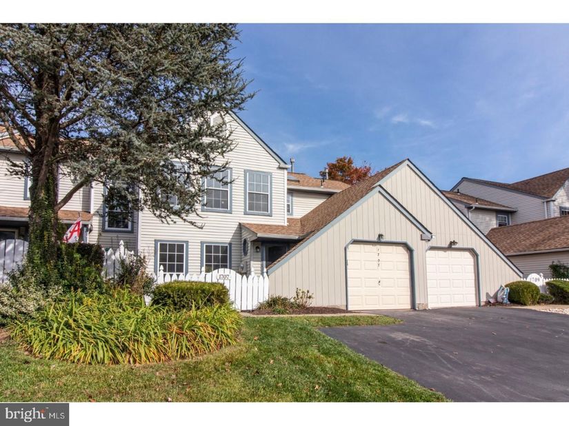 1707 Mcnelis Drive, Southampton PA 18966