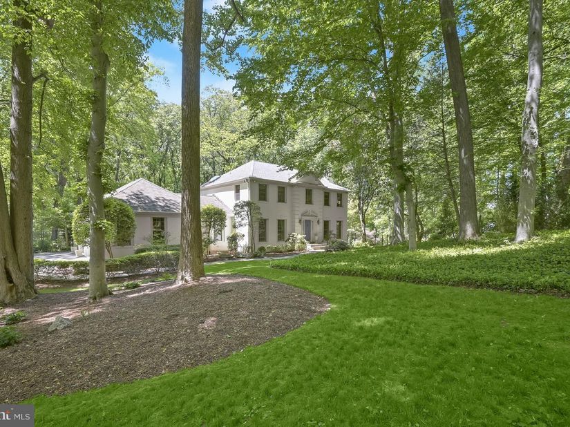 10118 New London Drive, Potomac MD 20854