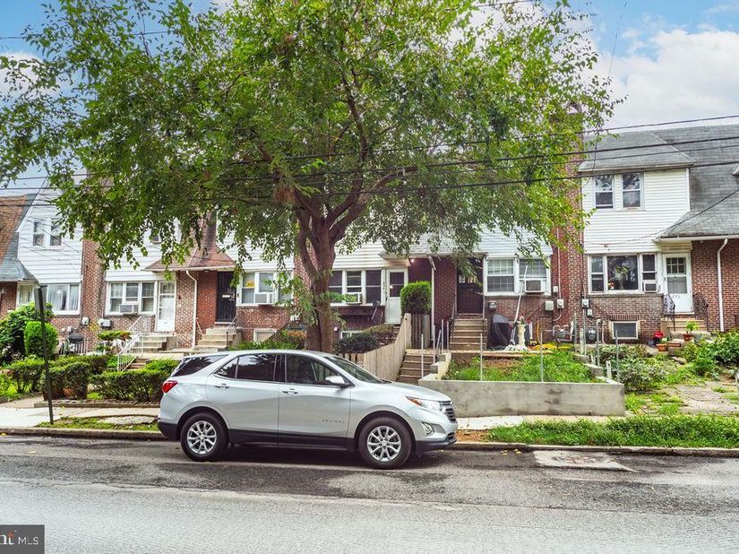234 Kent Road, Upper Darby PA 19082