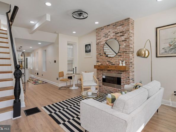 856 Perkiomen Street, Philadelphia PA 19130