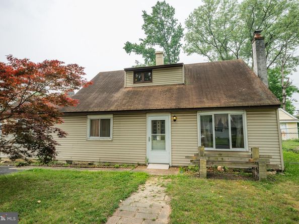 563 Wilk Drive, Morrisville PA 19067