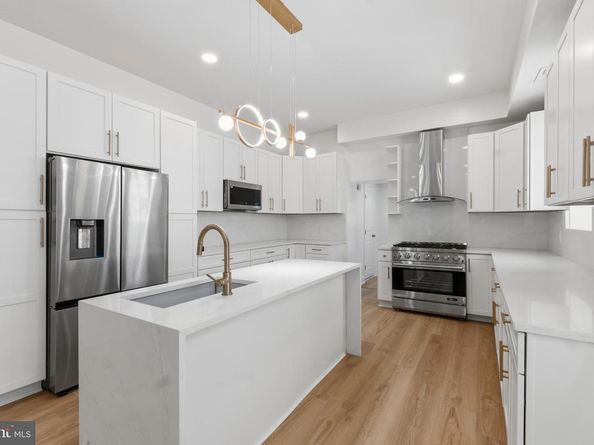 83 W Sharpnack Street, Philadelphia PA 19119