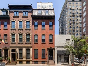 1903 Spruce Street