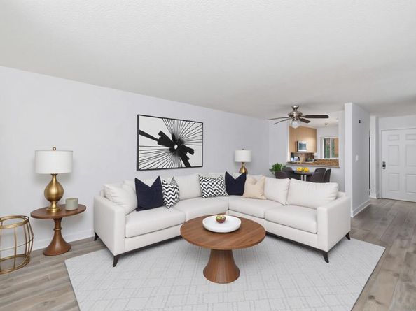 7405 Charmant Dr. 2306 2306, San Diego CA 92122