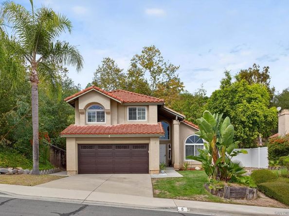 5 San Sebastian, Rancho Santa Margarita CA 92688