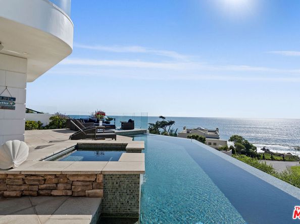 31554 Victoria Point Road, Malibu CA 90265
