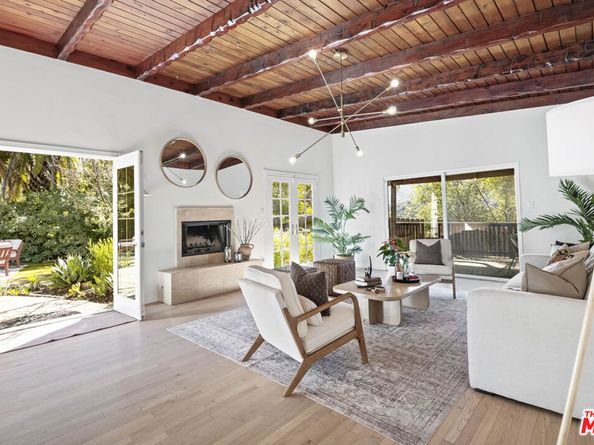 1128 Canyon Trail, Topanga CA 90290